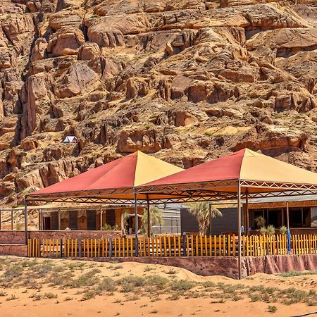 Wadi Rum Sunset Camp Экстерьер фото