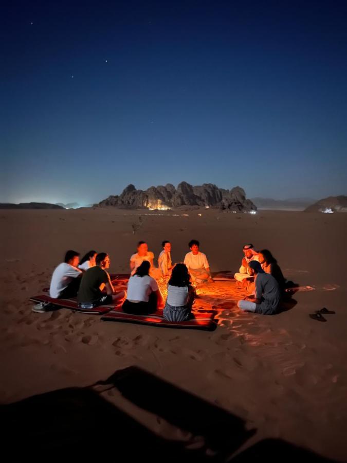 Wadi Rum Sunset Camp Экстерьер фото